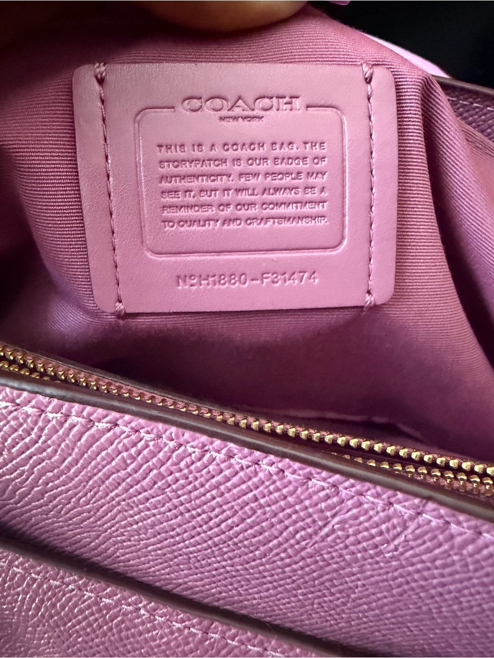 Coach Rose Pink Leather Tote Bag - Signature Logo - Picture 12 of 12